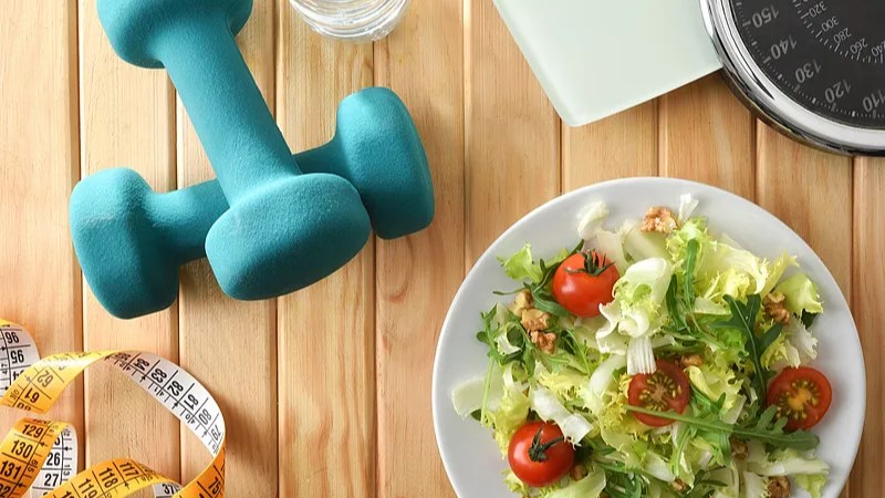 “网红”减肥法不具普适性 潜藏健康风险应警惕