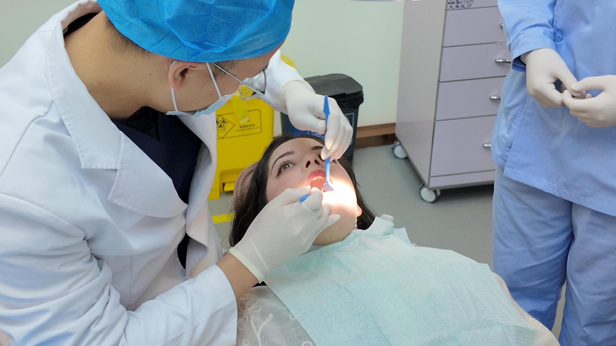 ��Ԫ�����Ϲ������꣡ һ����Բ��������¶�