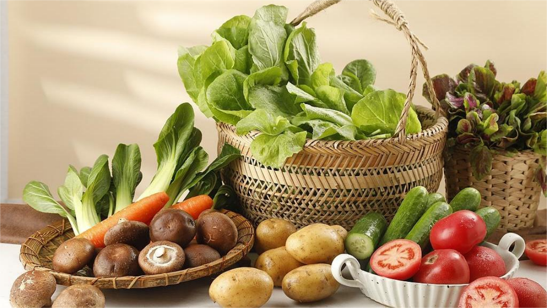 ���ĸߡ������� �ԶԳԺ�������