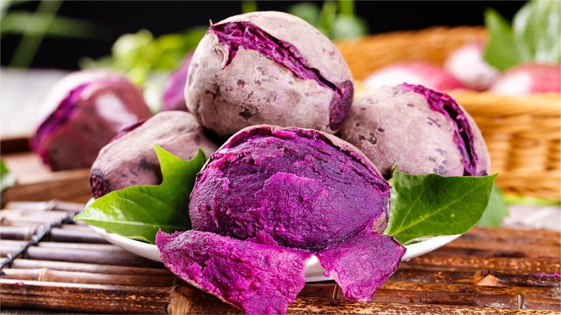 ��ɫ�߲˼ӹ����ױ䡰�ڰ�����������ʵ�ǻ���������